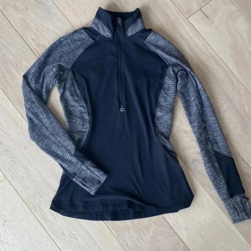 Lululemon Quarter  Zip Tweed Pullover